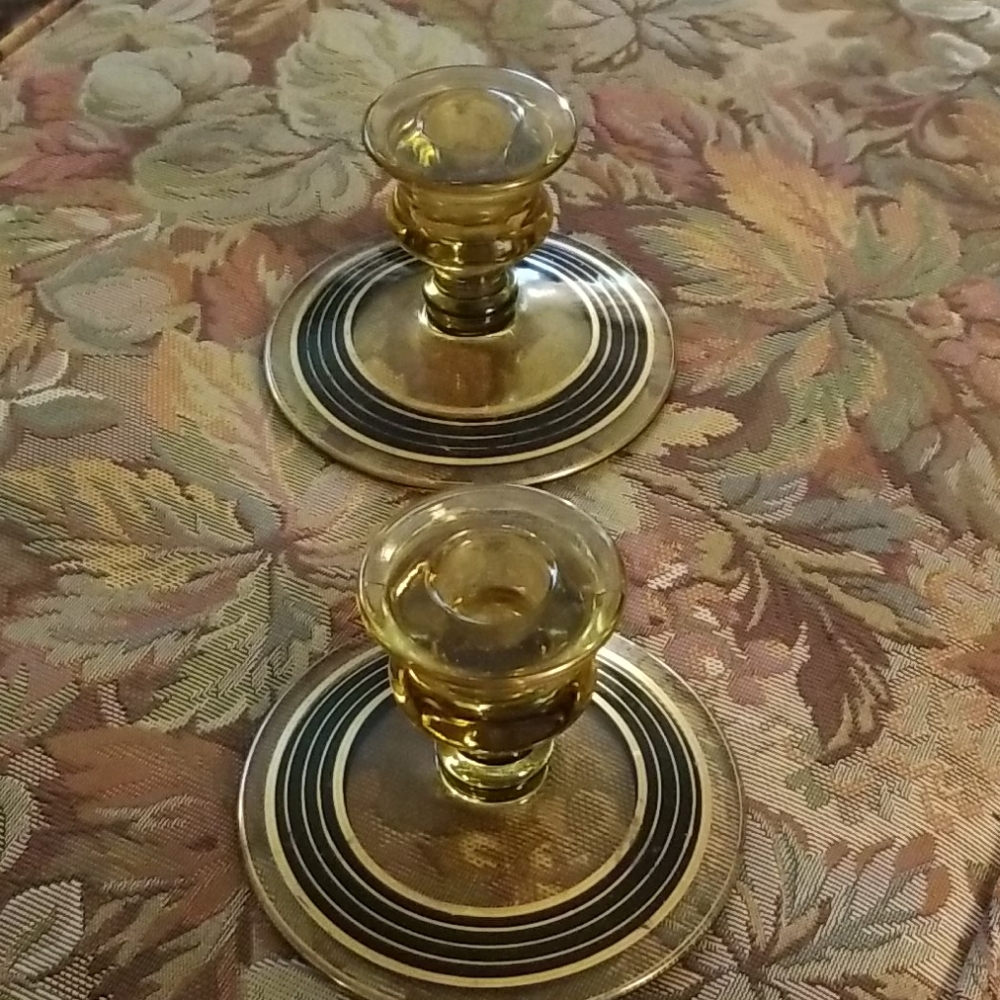 Beautiful mid century candlesticks. Great table decor for that romantic dinner.